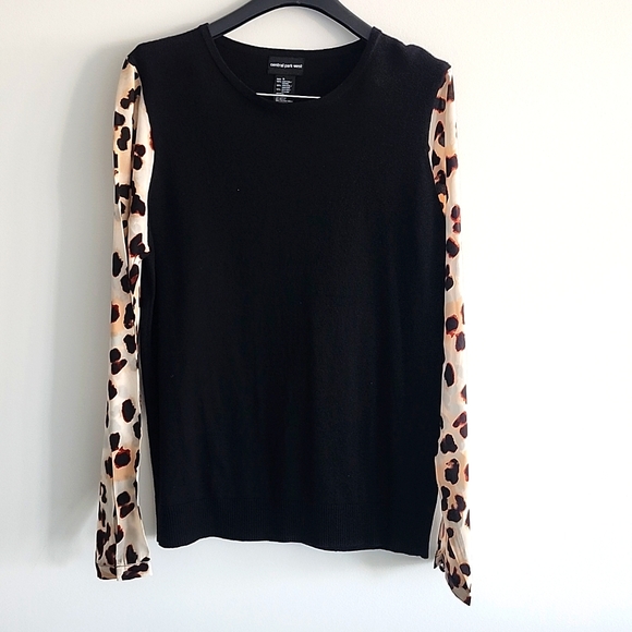 NWOT Silk Sleeve Knit Top Sz Small By Central Park West - Picture 1 of 5